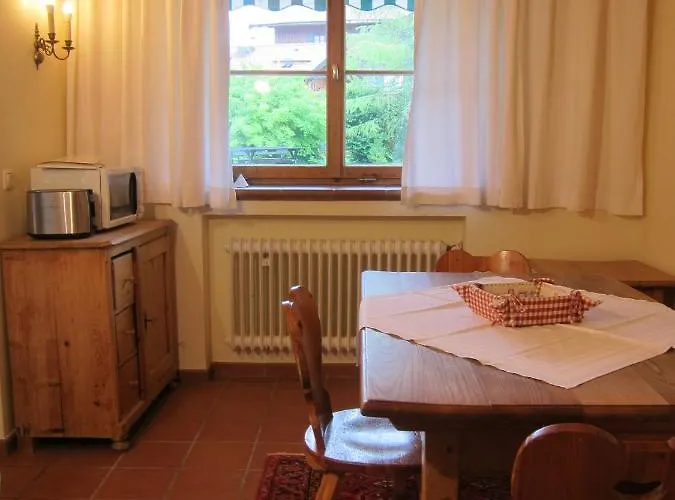 Elisabeth Am Apartamento Rotta