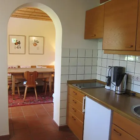 Elisabeth Am Apartment